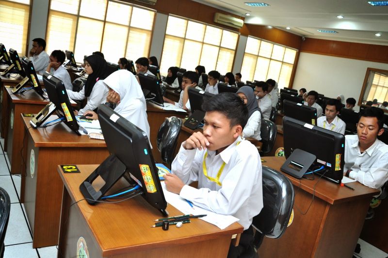 Bimbel Online, Contoh Soal CPNS Terbaru dan Tips Lulus Tes