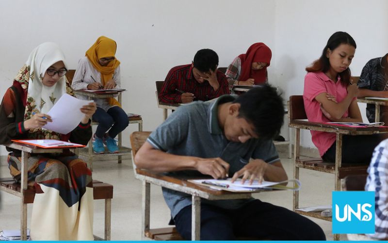 Ujian masuk UNS