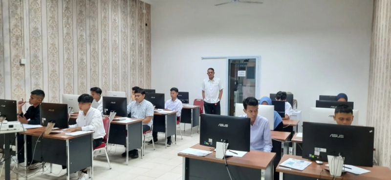 Ujian masuk Universitas Maritim Raja Ali Haji