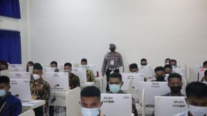 Strategi Lolos Seleksi dengan Tryout POLRI Pengetahuan Umum: Latihan Soal dan Tips Jitu