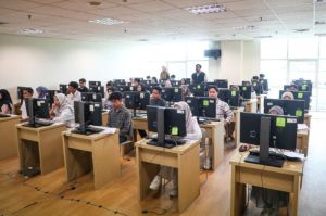Tryout Online Sejarah: Memandu Siswa Menghadapi UTBK Melalui Inovasi Teknologi
