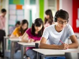 Tryout Online untuk Bahasa Inggris: Meningkatkan Kemampuan Listening Anda